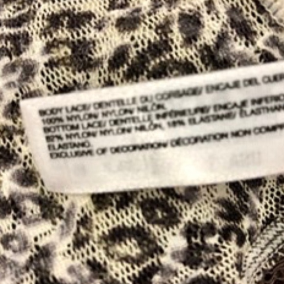 DKNY Cute Semi Sheer Animal Print Top, S, New - Picture 5 of 5